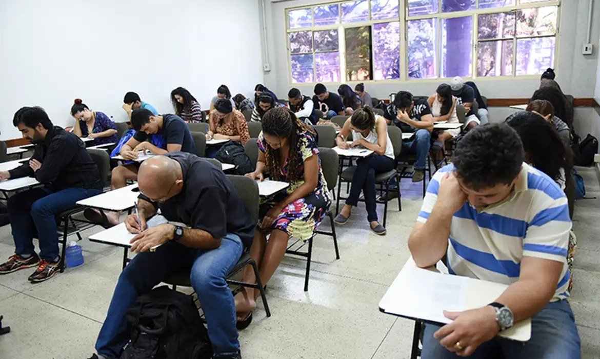 Encceja 2026: horário de fechamento dos portões