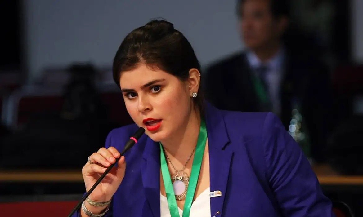 COP17: brasileira defende jovens contra seca e desertificação