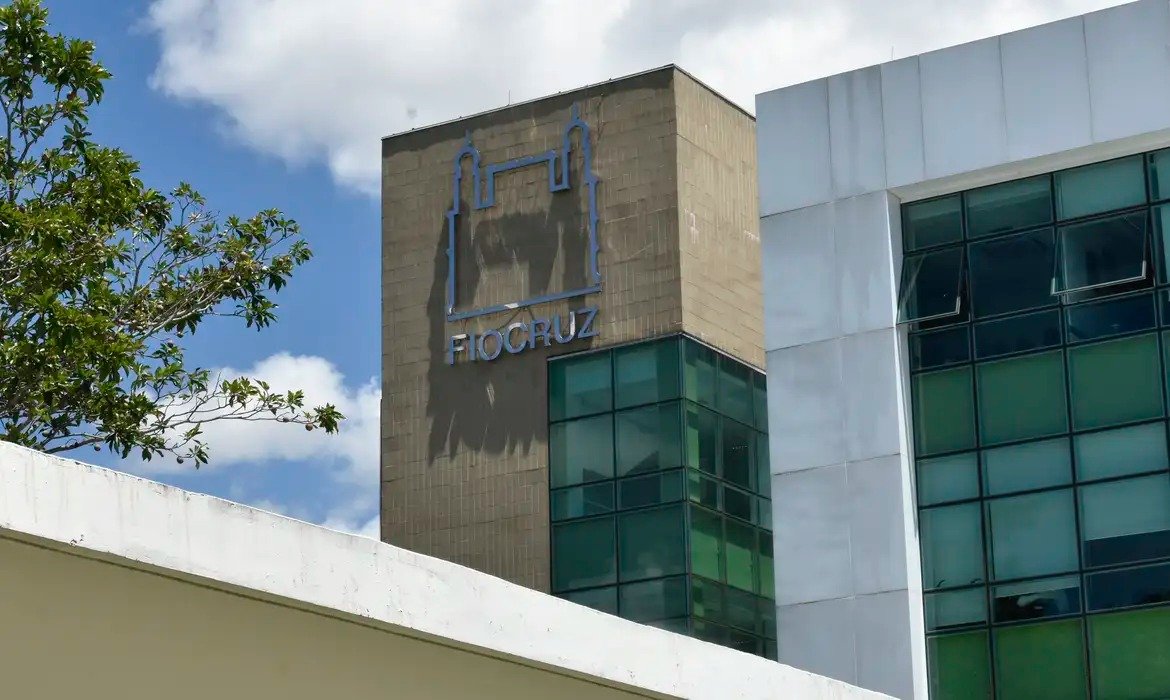 Fiocruz apresenta agenda de saúde para eleições de 2026
