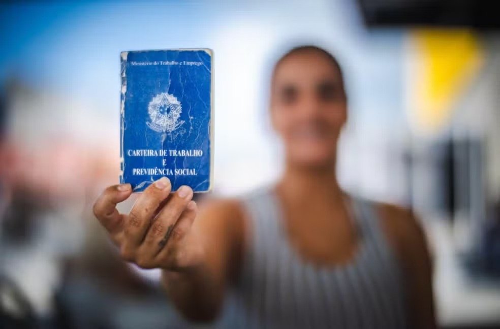 Brasil bate recorde de 103,3 milhões de ocupados
