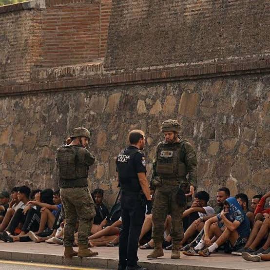 Espanha acusa grupos reacionários de explorar crise em Ceuta