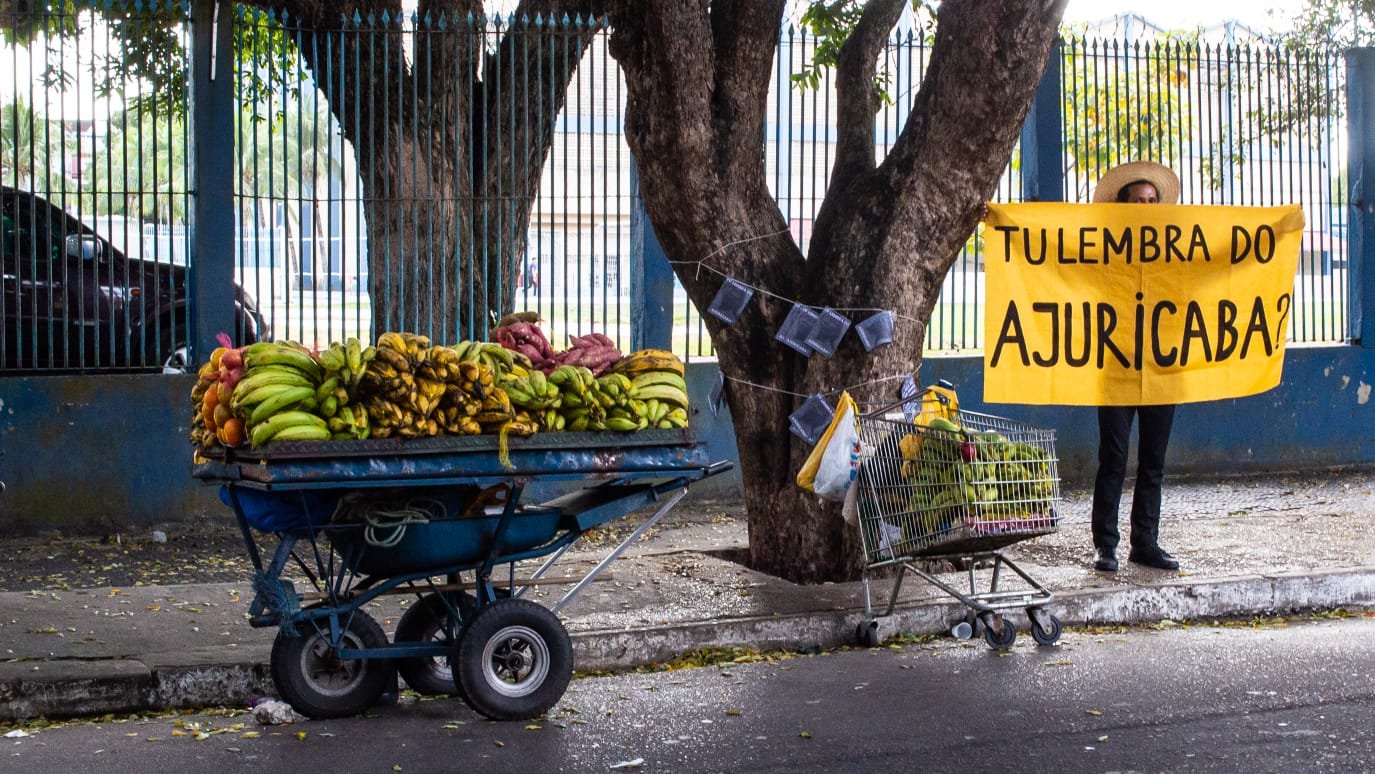 Teatro de rua resgata memória de Ajuricaba