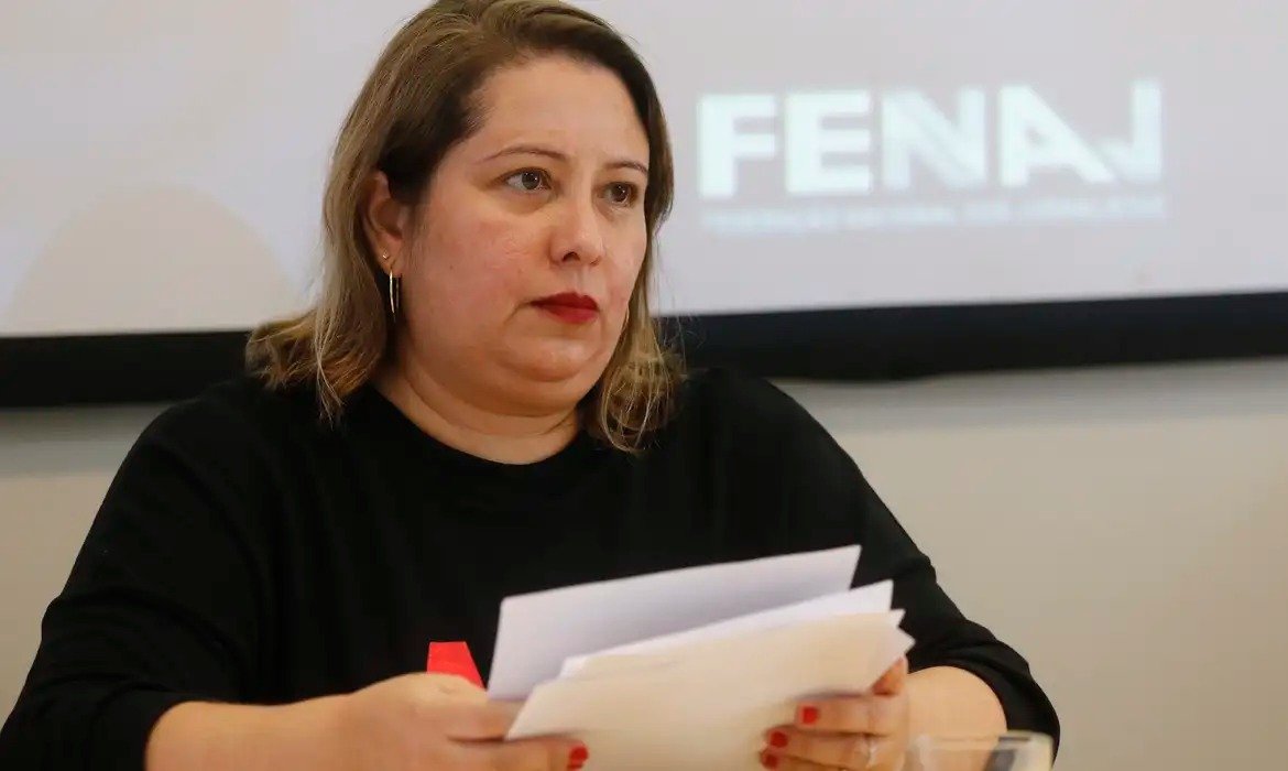 Fenaj alerta que conteúdos virais podem enfraquecer discussão de projetos de governo