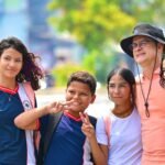 David Almeida visita feira revitalizada na Zona Norte